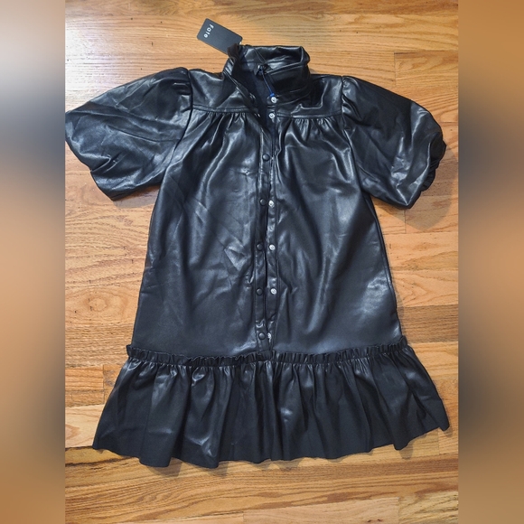 Large Black Sexy Dress - Picture 3 of 3